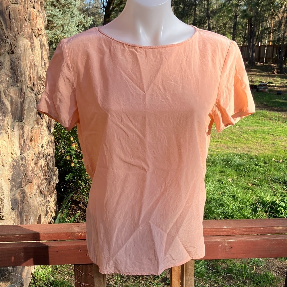 Liz Claiborne 100% silk T-shirt size 10